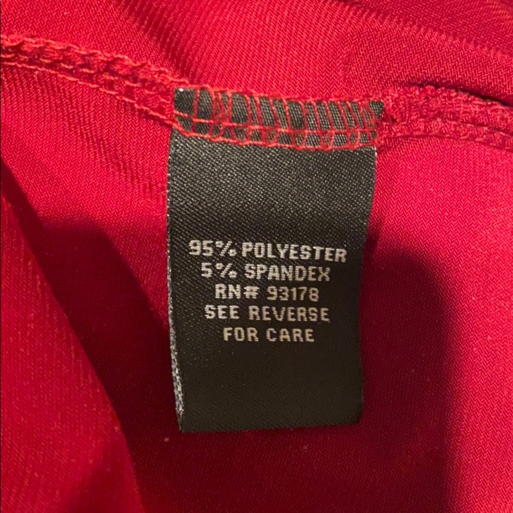 Red Blouse - Picture 4 of 4